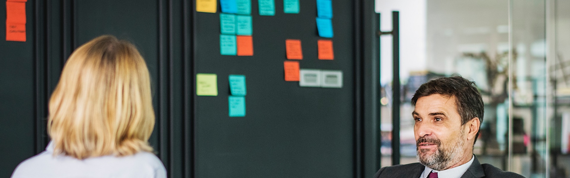 <h3>servicios de consultor&iacute;a de organizaci&oacute;n de empresas y de automatizaci&oacute;n de procesos.</h3>
